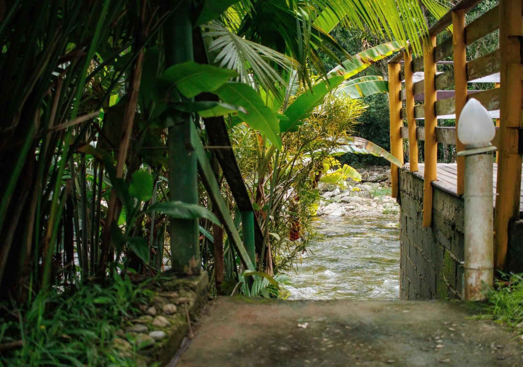 Pousada Cachoeira De Paraty Sertão do Taquari Esterno foto